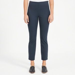 The side-zip work pant size “00 Ankle”